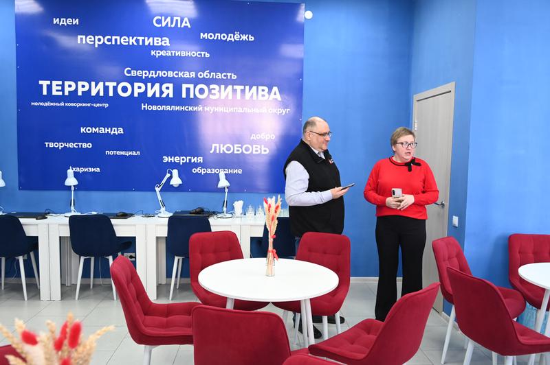 Журналисты «ОГ» вместе с главой Новолялинского МО Сергеем Бондаренко посетили социально важные объекты муниципалитета Журналисты «ОГ» вместе с главой Новолялинского МО Сергеем Бондаренко посетили социально важные объекты муниципалитета