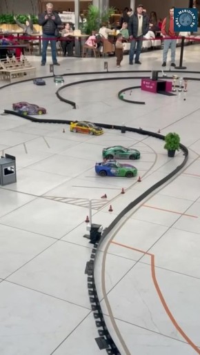 В ТРЦ VEER Mall прошел чемпионат по дрифту на радиоуправляемых моделях