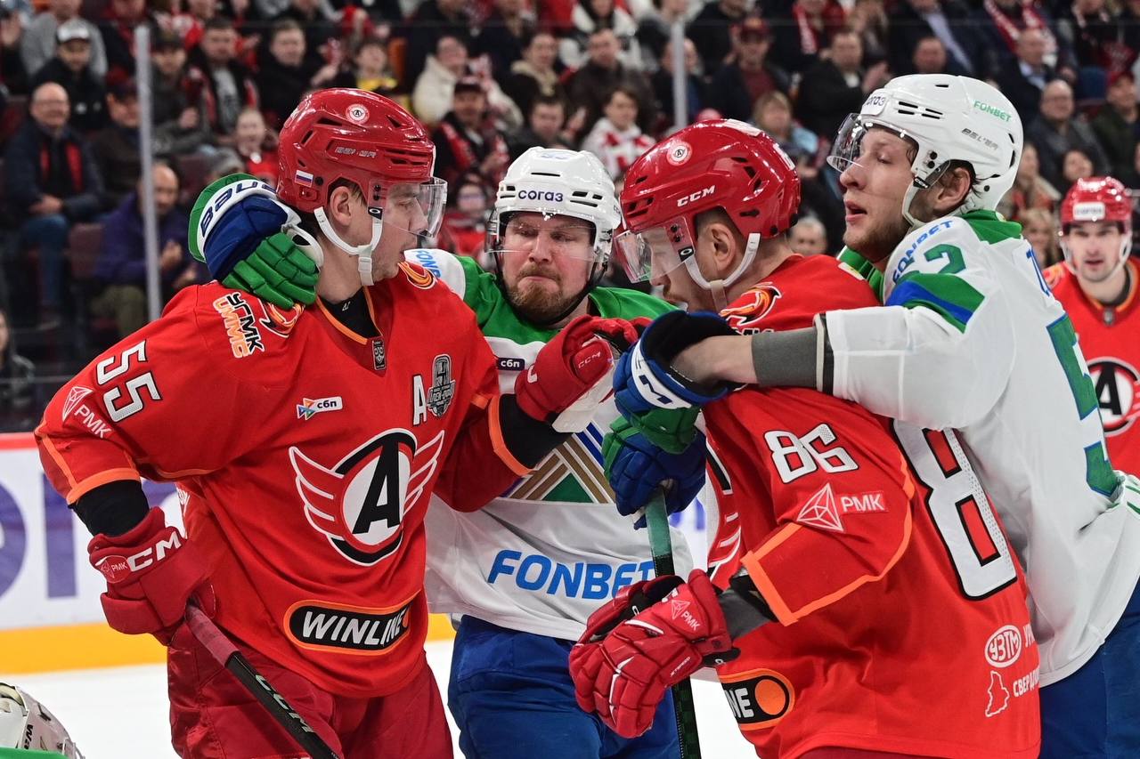 Сегодня «Автомобилист» без победы Сегодня «Автомобилист» без победы