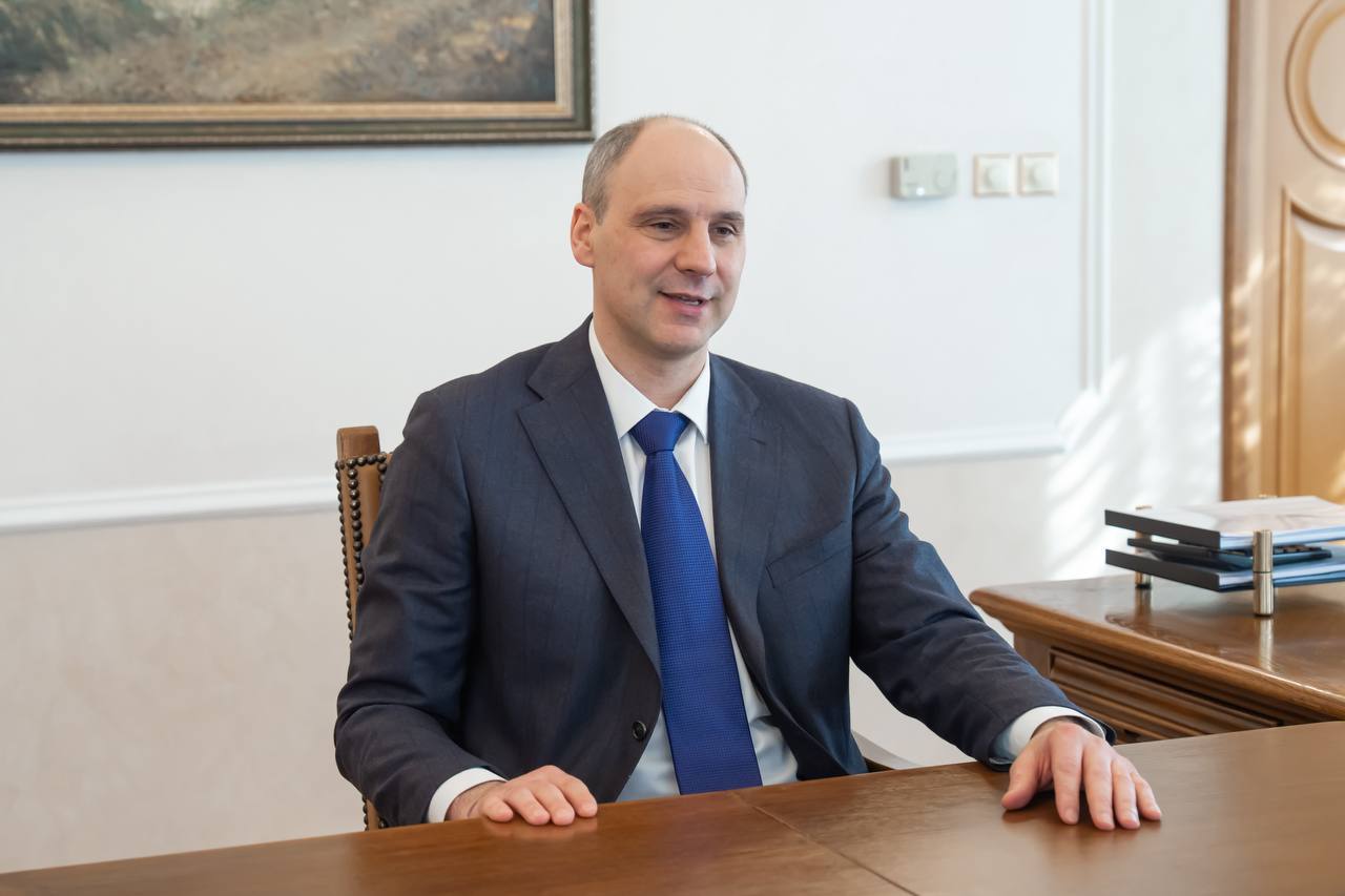 Валерий Фальков и губернатор Свердловской области Денис Паслер провели рабочую встречу в Екатеринбурге Валерий Фальков и губернатор Свердловской области Денис Паслер провели рабочую встречу в Екатеринбурге