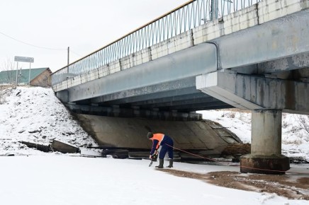 На Среднем Урале продолжаются противопаводковые мероприятия