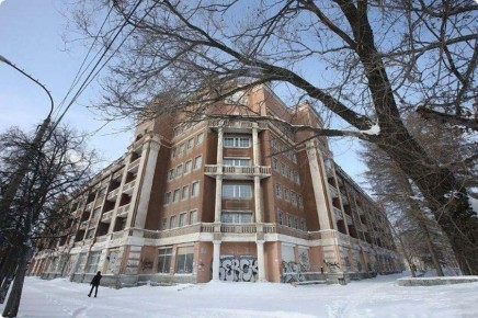 ДОМ.РФ берет в управление три объекта культурного наследия в Екатеринбурге