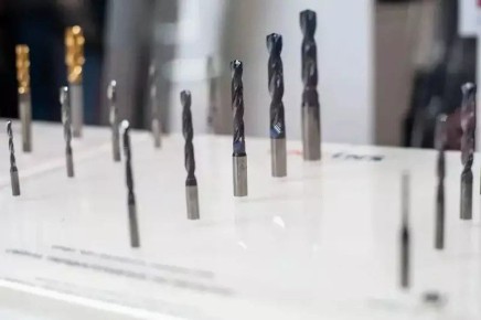 1 � ������������� ��������� ������������ ����� � ���� ��� ������������ � ���������