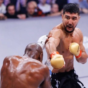 «Фантастический бой, спасибо тебе огромное»: Павел Воля восхитился победой уральского бойца на международном турнире российской лиги RCC, созданной Русской медной компанией совместно с Karate Combat