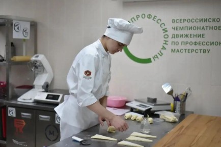 Денис Паслер пожелал удачи свердловчанам — участникам всероссийского чемпионата «Профессионалы» на межрегиональном уровне