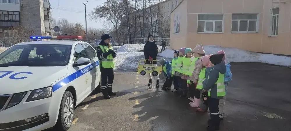 В Свердловской области продолжается профилактическое мероприятие «Внимание — каникулы!» В Свердловской области продолжается профилактическое мероприятие «Внимание — каникулы!»