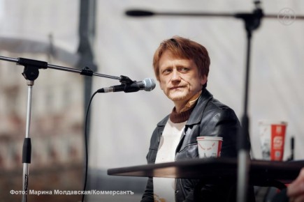 Ведущий актер Коляда-театра Олег Ягодин избран его художественным руководителем, следует из интервью «Российской газете»