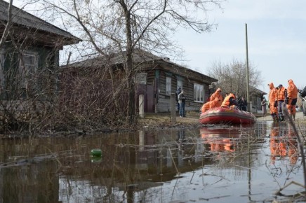 На Среднем Урале из-за теплой погоды специалисты планово увеличили сброс воды на Леневском и Нижне-Тагильском водохранилищах для сохранности ГТС и уровня водоемов