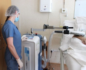 Приобретенное по нацпроекту реабилитационное оборудование помогло встать на ноги уже 500 пациентам ГКБ №40 Екатеринбурга