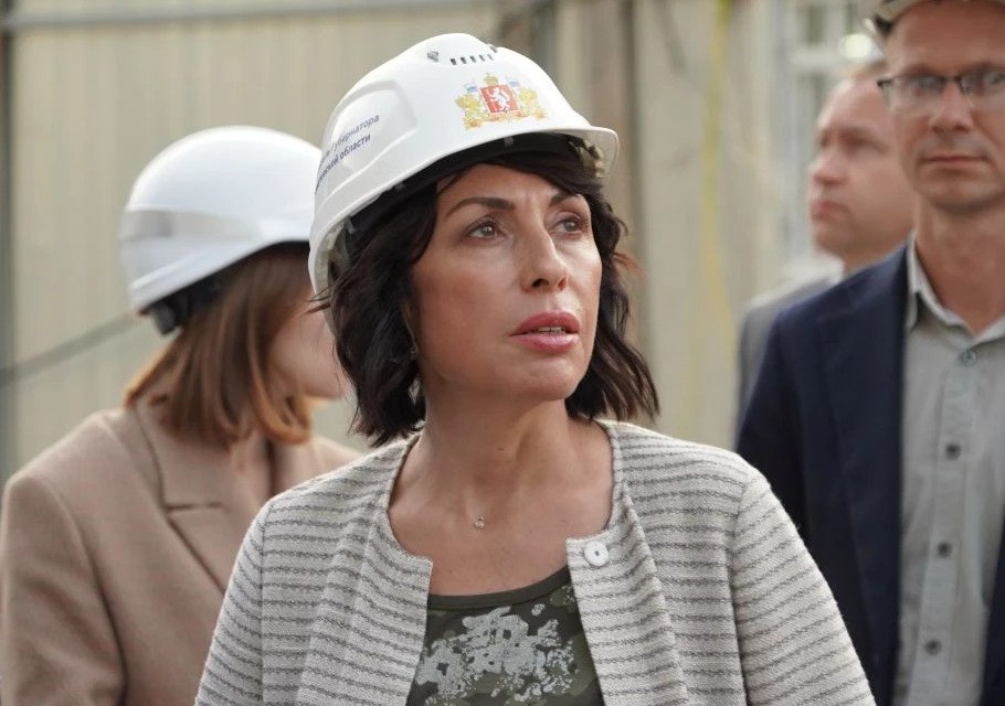 Сегодня, 5 апреля, исполняется ровно год с момента вступления Татьяны Савиновой в должность заместителя губернатора — министра здравоохранения Свердловской области Сегодня, 5 апреля, исполняется ровно год с момента вступления Татьяны Савиновой в должность заместителя губернатора — министра здравоохранения Свердловской области