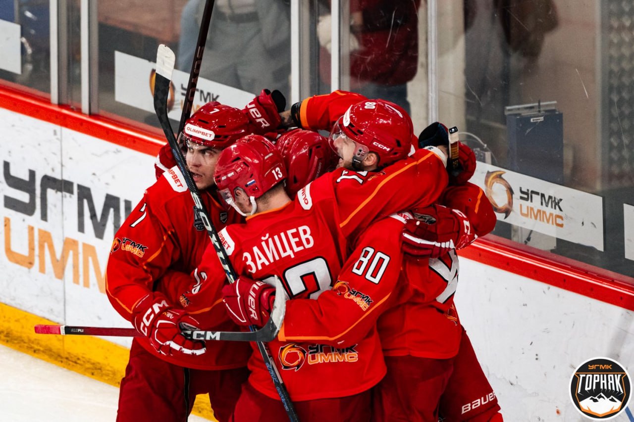 «Горняки» показали путь «шоферам»: фарм-клуб «Автомобилиста» благодаря волевой победе в решающей игре прорвался во второй раунд плей-офф ВХЛ