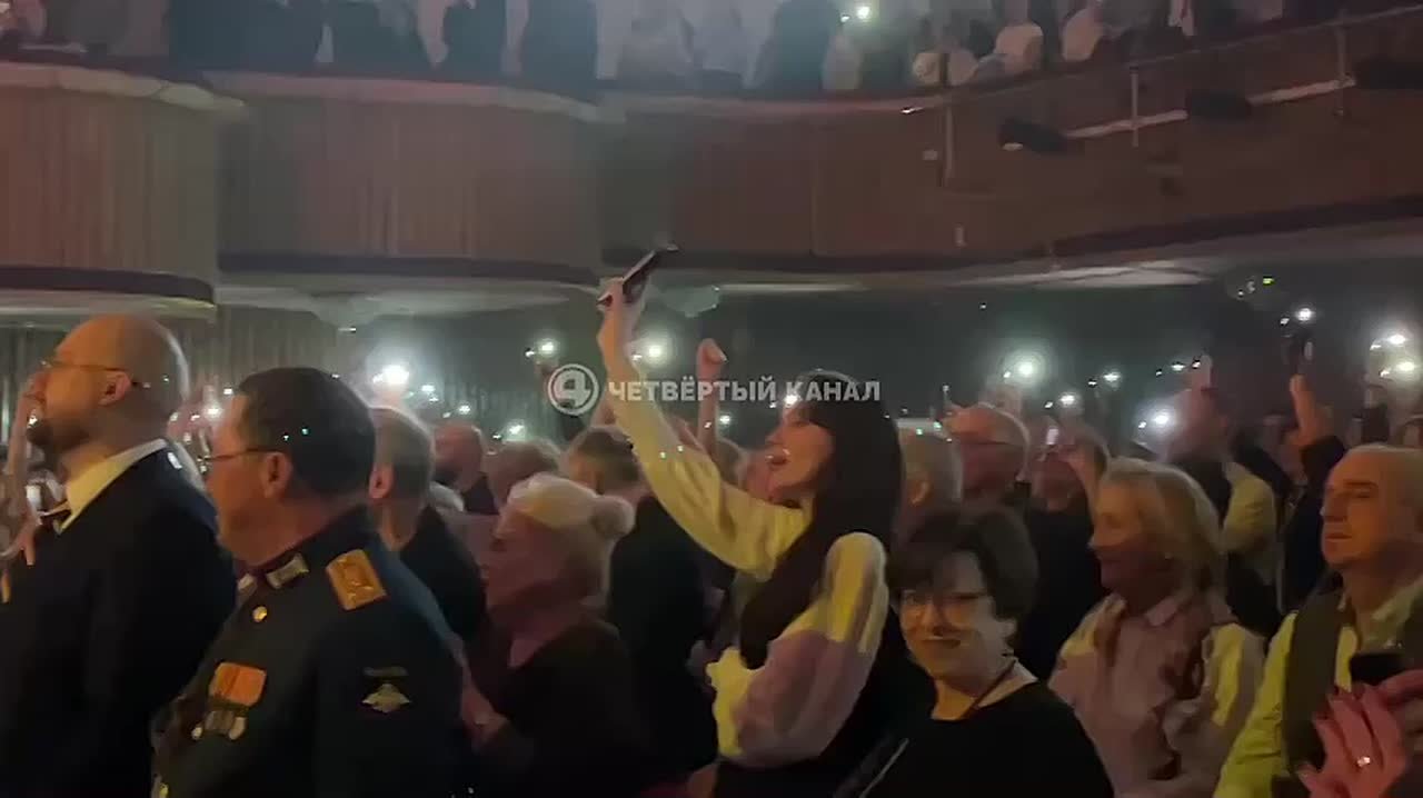 Премьера рок-мюзикла «Время не ждёт» по песням группы «Чайф» состоялась в Екатеринбурге