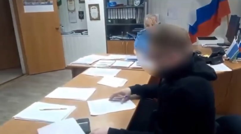 16 миллионов задолженности не позволили екатеринбуржцу улететь в Москву