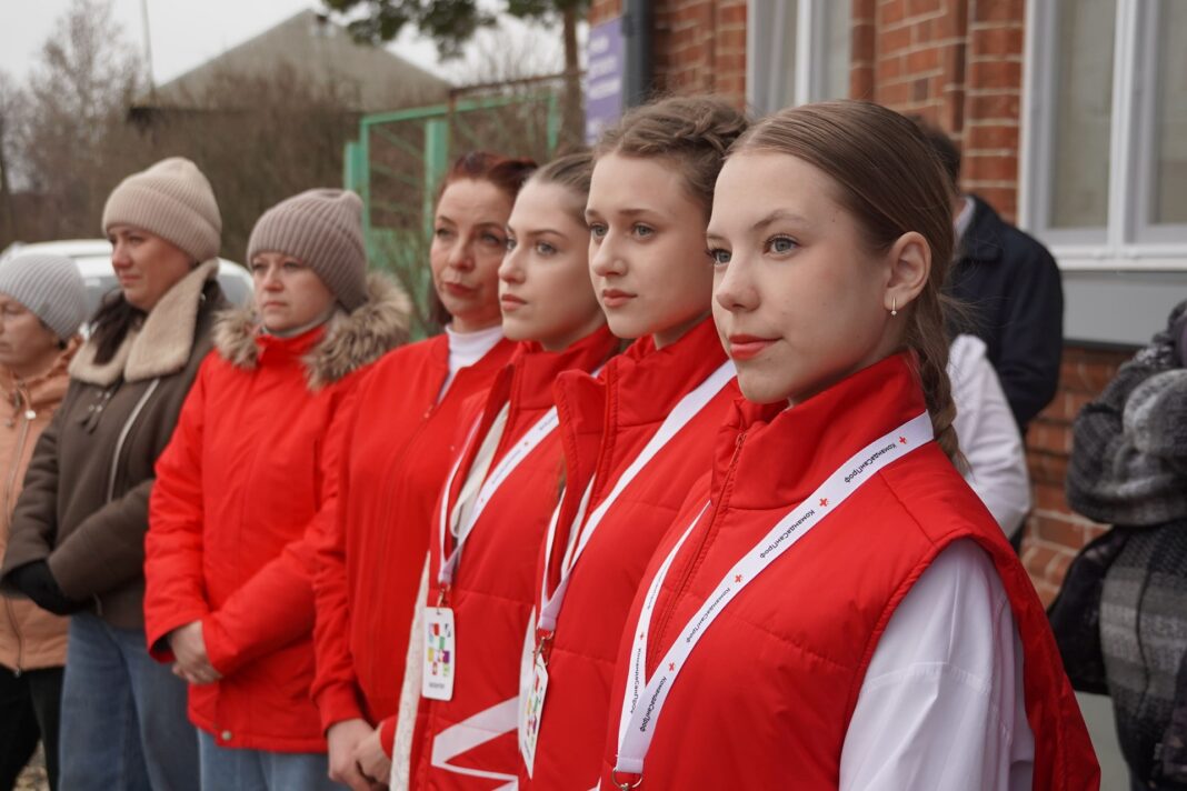 Губернатор Свердловской области Денис Паслер сообщил о завершении ремонта амбулатории Сысертской центральной районной больницы в селе Никольском Губернатор Свердловской области Денис Паслер сообщил о завершении ремонта амбулатории Сысертской центральной районной больницы в селе Никольском