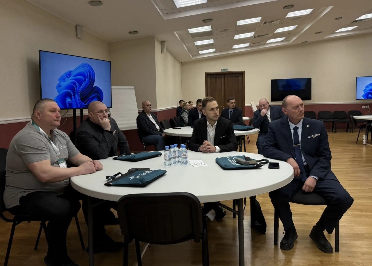 В Свердловской области стартовала четвертая очная сессия региональной обучающей программы «Управленческие кадры Урала» В Свердловской области стартовала четвертая очная сессия региональной обучающей программы «Управленческие кадры Урала»