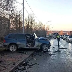 24-летний водитель устроил смертельное ДТП в Екатеринбурге
