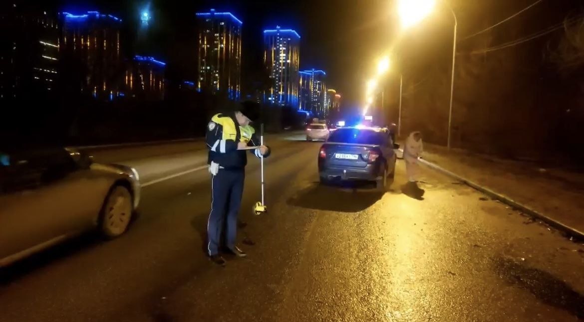 В Екатеринбурге задержали 24-летнего водителя, устроившего массовое ДТП на проспекте Космонавтов