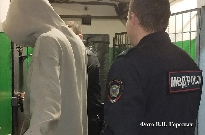 В Серове пьяного лихача без прав останавливали из пулемёта «Кедр»