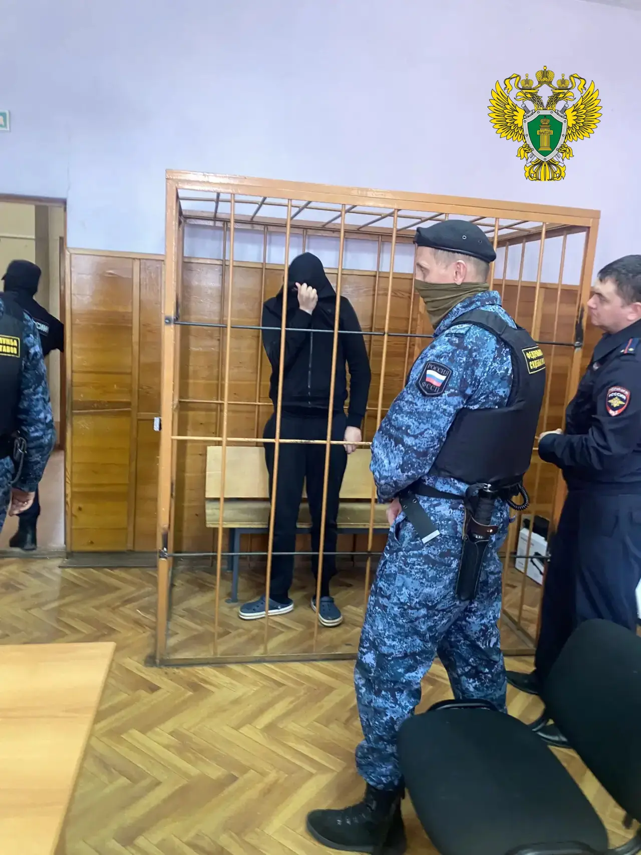 В Екатеринбурге в отношении водителя автомобиля «Лексус», обвиняемого в нарушении Правил дорожного движения, повлекшем гибель молодой женщины, избрана мера пресечения в виде заключения под стражу В Екатеринбурге в отношении водителя автомобиля «Лексус», обвиняемого в нарушении Правил дорожного движения, повлекшем гибель молодой женщины, избрана мера пресечения в виде заключения под стражу