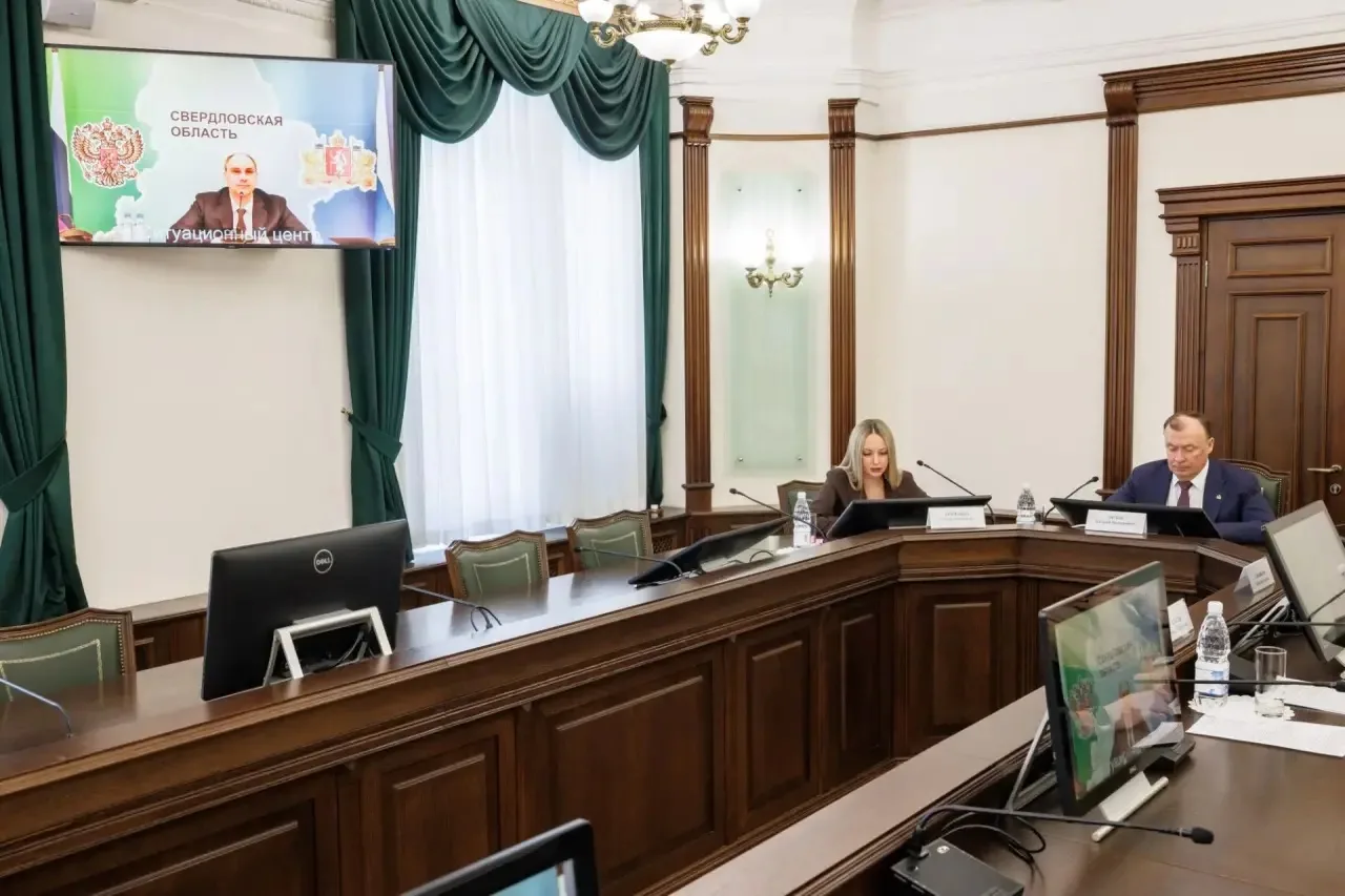 Алексей Орлов: Принял участие в приёме граждан, который по поручению Президента РФ провёл губернатор Свердловской области Денис Паслер Алексей Орлов: Принял участие в приёме граждан, который по поручению Президента РФ провёл губернатор Свердловской области Денис Паслер