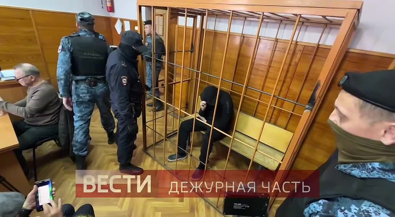 Суд в Екатеринбурге отправил в СИЗО виновника смертельной аварии Дмитрия Горенских