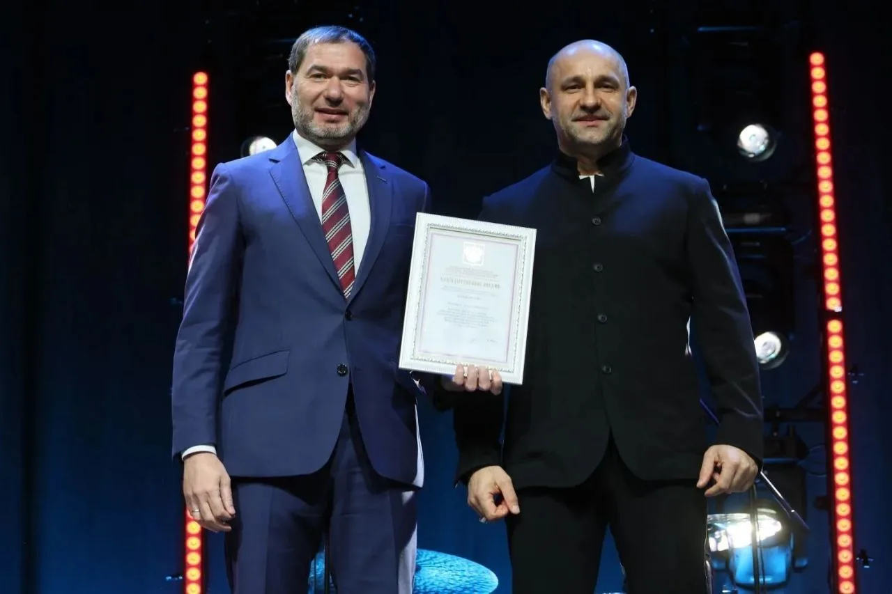 Артём Жога: Поздравил Свердловский областной союз промышленников и предпринимателей с 35-летием Артём Жога: Поздравил Свердловский областной союз промышленников и предпринимателей с 35-летием