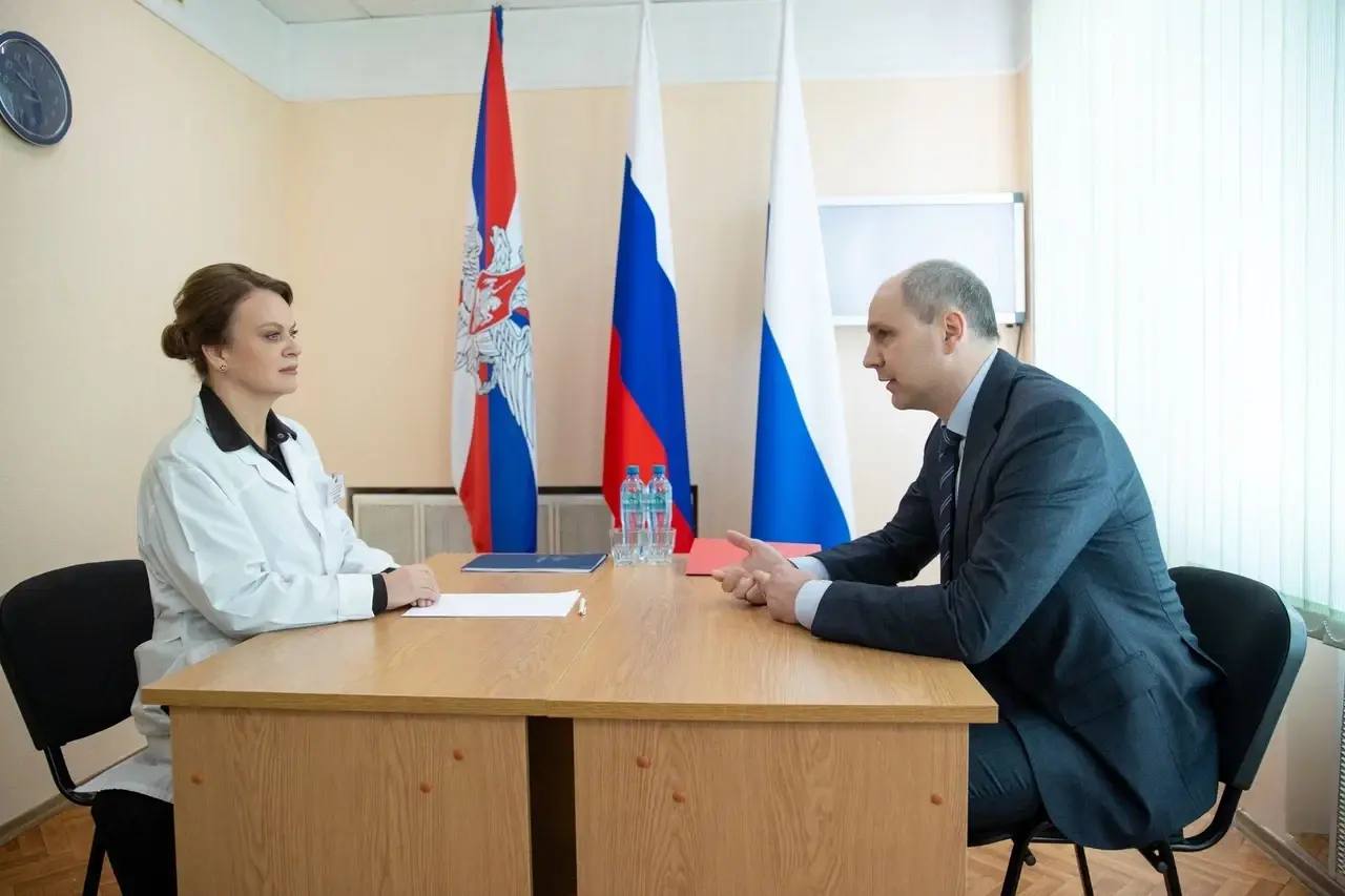 Денис Паслер: За внимание к нашим бойцам специальной военной операции благодарю статс-секретаря – заместителя Министра обороны РФ, председателя Государственного фонда «Защитники Отечества» Анну Евгеньевну Цивилеву