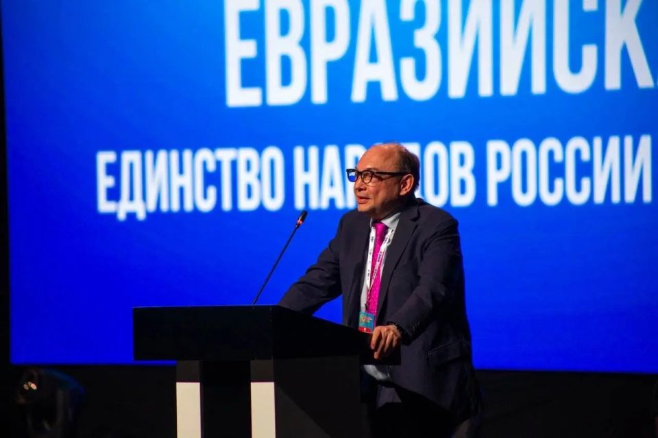 ����������������� ��� ������ � �������������: