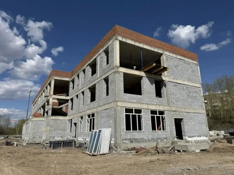 Губернатор Свердловской области Денис Паслер отметил хороший темп строительства новых детских садов в Нижнем Тагиле! Губернатор Свердловской области Денис Паслер отметил хороший темп строительства новых детских садов в Нижнем Тагиле!