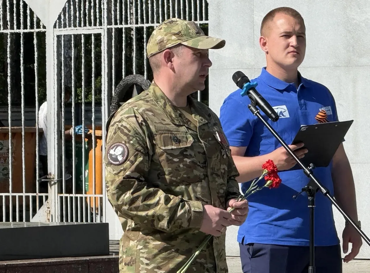 Свердловчане встретили участников благотворительного автопробега «Одна Родина – одна семья» Свердловчане встретили участников благотворительного автопробега «Одна Родина – одна семья»