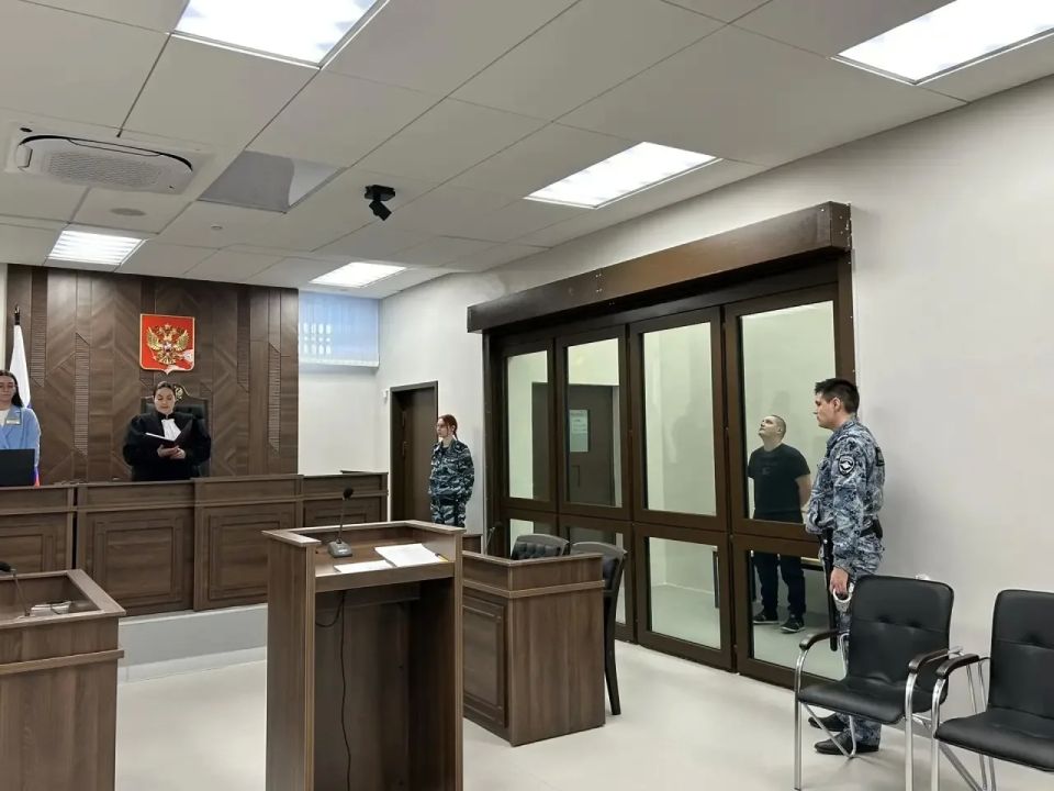 В Екатеринбурге осужден местный житель за причинение смертельных травм знакомому в ходе совместного распития спиртных напитков В Екатеринбурге осужден местный житель за причинение смертельных травм знакомому в ходе совместного распития спиртных напитков