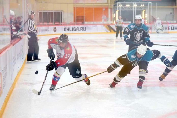 В Свердловской области определили хоккейных чемпионов среди ведомств