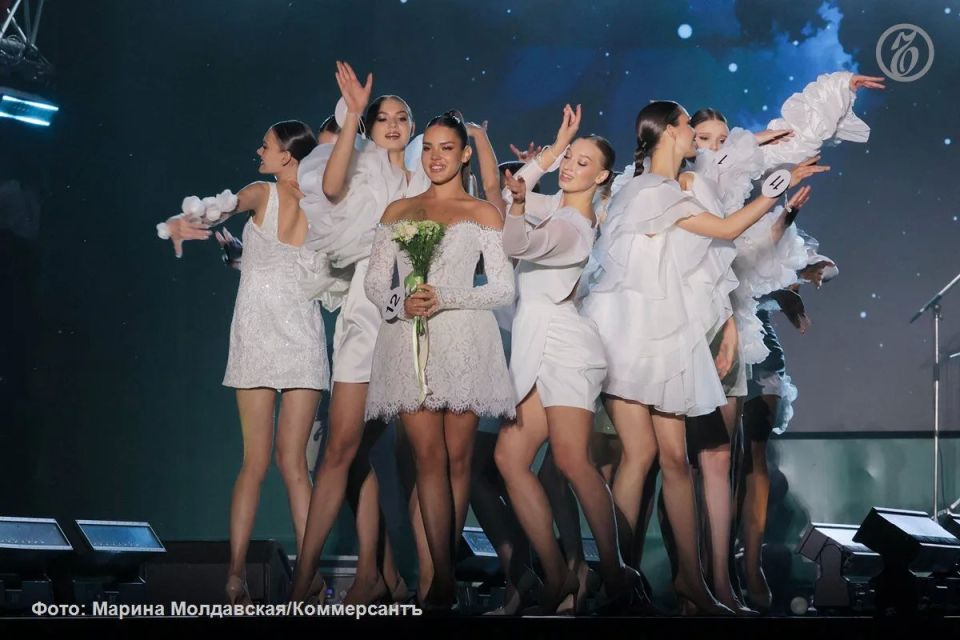 В уральской столице стартовал набор участниц на конкурс «Мисс Екатеринбург», сообщили в городской администрации