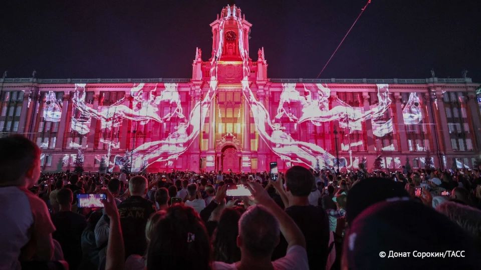 Празднование Дня города Екатеринбурга перенесено на первую субботу августа, сообщили в пресс-службе городской думы