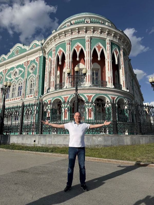 Алексей Стефанов: Первый день пресс-тура в Екатеринбург прошел плодотворно Алексей Стефанов: Первый день пресс-тура в Екатеринбург прошел плодотворно