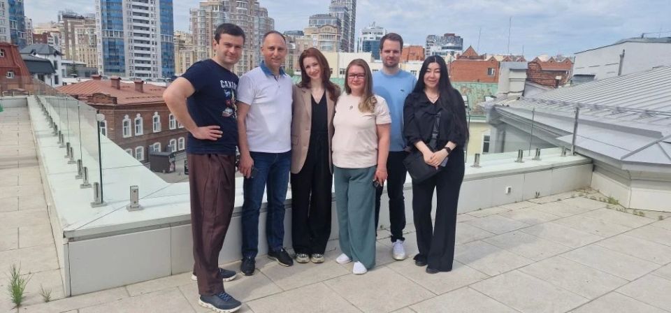 Алексей Стефанов: Первый день пресс-тура в Екатеринбург прошел плодотворно Алексей Стефанов: Первый день пресс-тура в Екатеринбург прошел плодотворно