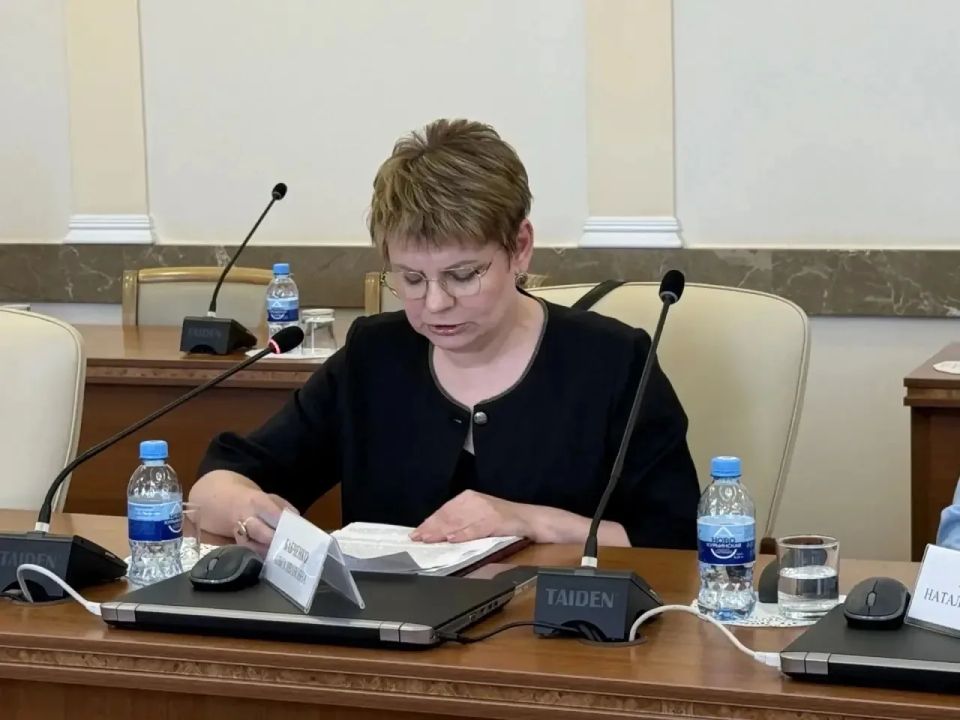 Главный государственный инспектор безопасности дорожного движения Свердловской области Алексей Спиридонов принял участие в заседании правительственной комиссии по безопасности дорожного движения Главный государственный инспектор безопасности дорожного движения Свердловской области Алексей Спиридонов принял участие в заседании правительственной комиссии по безопасности дорожного движения