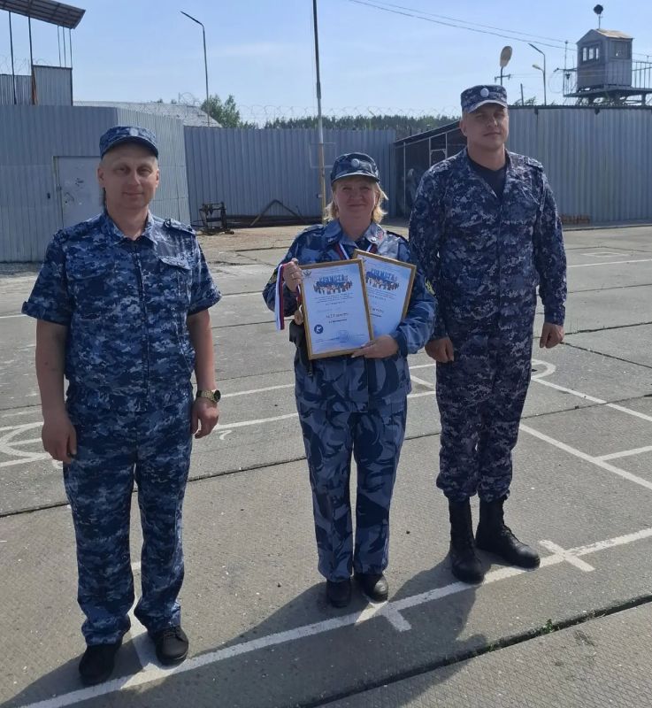 Сотрудники ИК-16, ИК-3 и ИК-53 соревновались в меткости на чемпионате ГУФСИН по стрельбе Сотрудники ИК-16, ИК-3 и ИК-53 соревновались в меткости на чемпионате ГУФСИН по стрельбе