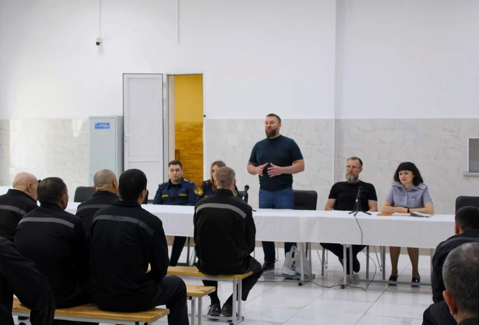 В ИК-10 прошла социальная встреча с представителями ОНК, Благотворительного фонда «НИКА» и отделения пробации В ИК-10 прошла социальная встреча с представителями ОНК, Благотворительного фонда «НИКА» и отделения пробации