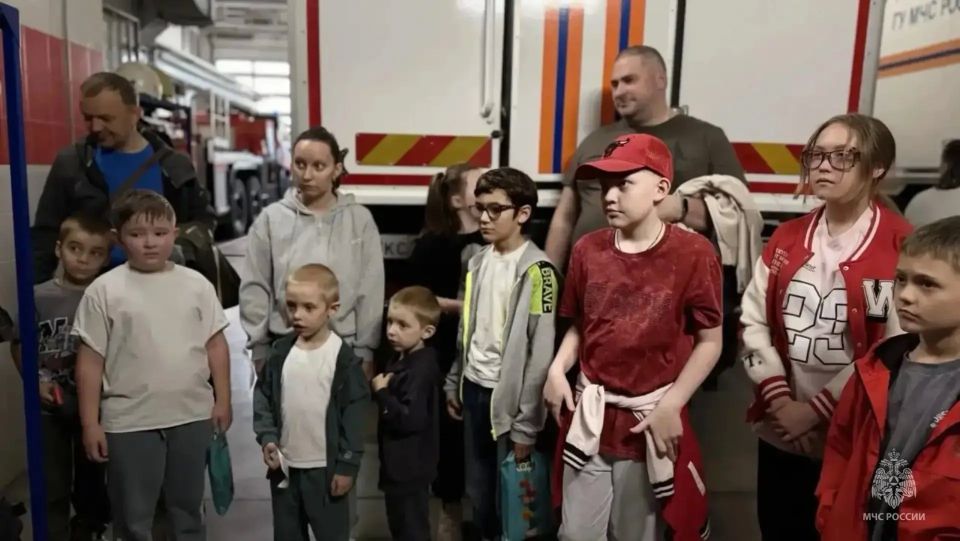 Спорт, дружба и традиции: в МЧС России по Свердловской области отметили День защиты детей Спорт, дружба и традиции: в МЧС России по Свердловской области отметили День защиты детей