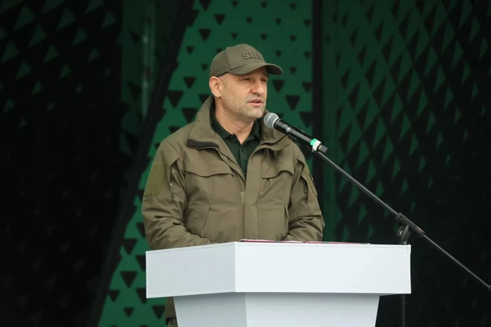 Артём Жога: В Екатеринбурге завершились шестые соревнования спецназа "Вызов" Артём Жога: В Екатеринбурге завершились шестые соревнования спецназа "Вызов"