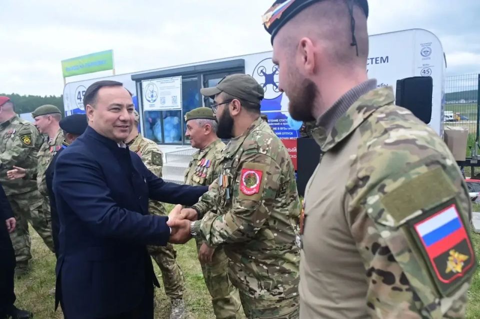 Денис Паслер поздравил участников областного Сабантуя в Кадниково Денис Паслер поздравил участников областного Сабантуя в Кадниково