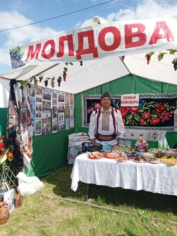 Казачья песня из Тавды стала победителем фестиваля «Венок дружбы» Казачья песня из Тавды стала победителем фестиваля «Венок дружбы»