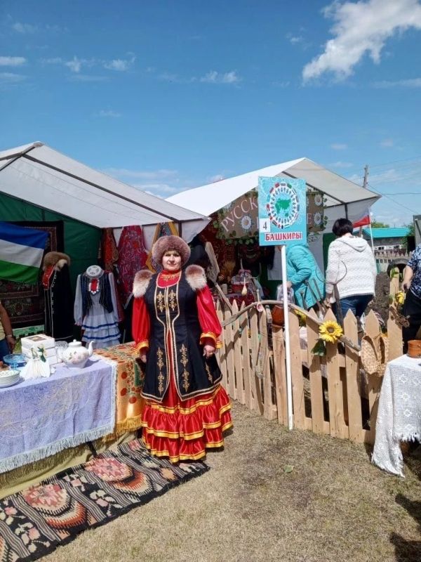 Казачья песня из Тавды стала победителем фестиваля «Венок дружбы» Казачья песня из Тавды стала победителем фестиваля «Венок дружбы»