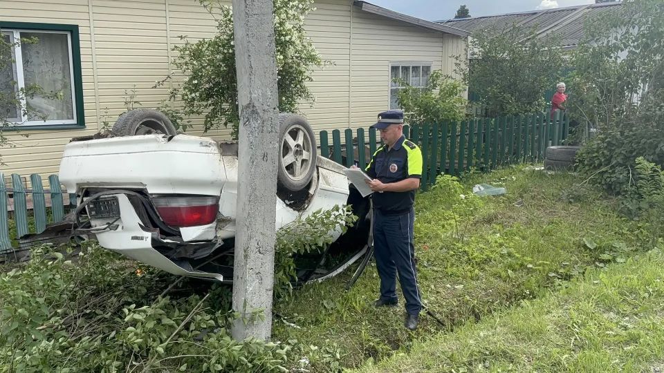 Ранее лишённый прав водитель, неоднократно замеченный автоинспекторами, устроил смертельное ДТП в Тугулымском районе Ранее лишённый прав водитель, неоднократно замеченный автоинспекторами, устроил смертельное ДТП в Тугулымском районе