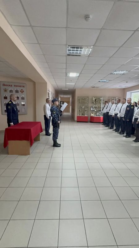 В Управлении по конвоированию отметили День России торжественным построением и принятием присяги В Управлении по конвоированию отметили День России торжественным построением и принятием присяги