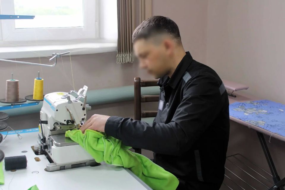 В ИК-10 выбрали лучшего портного среди осуждённых В ИК-10 выбрали лучшего портного среди осуждённых