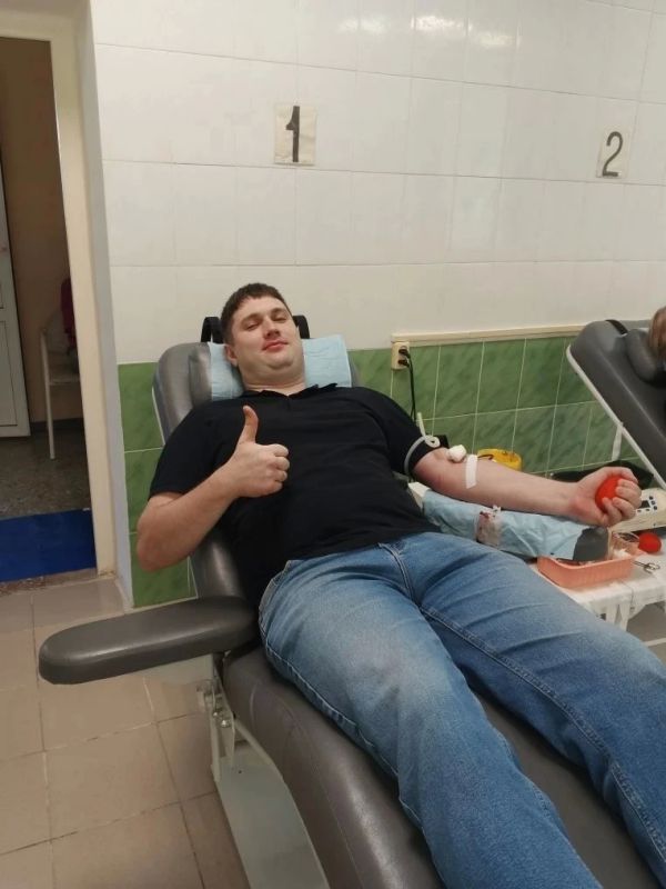 Донорство в погонах: сотрудники ГУФСИН сдают кровь, чтобы спасать жизни Донорство в погонах: сотрудники ГУФСИН сдают кровь, чтобы спасать жизни