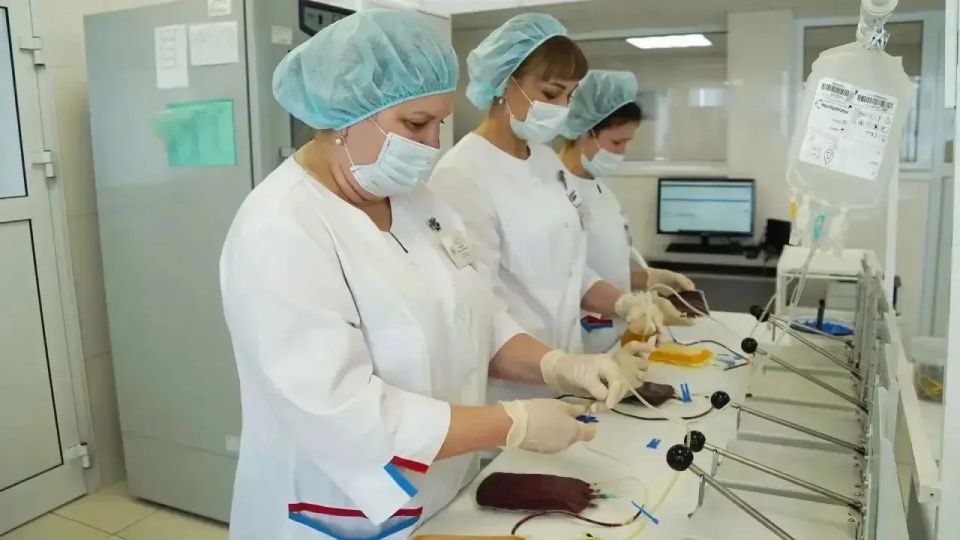 Денис Паслер: Сегодня, во Всемирный день донора крови, мы говорим «спасибо» тем, кто однажды решил для себя, что чужой беды не бывает, и следует этому всю жизнь Денис Паслер: Сегодня, во Всемирный день донора крови, мы говорим «спасибо» тем, кто однажды решил для себя, что чужой беды не бывает, и следует этому всю жизнь