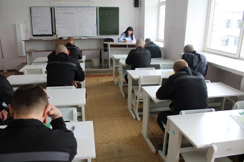 В ИК-47 завершилась государственная итоговая аттестация выпускников вечерней школы В ИК-47 завершилась государственная итоговая аттестация выпускников вечерней школы